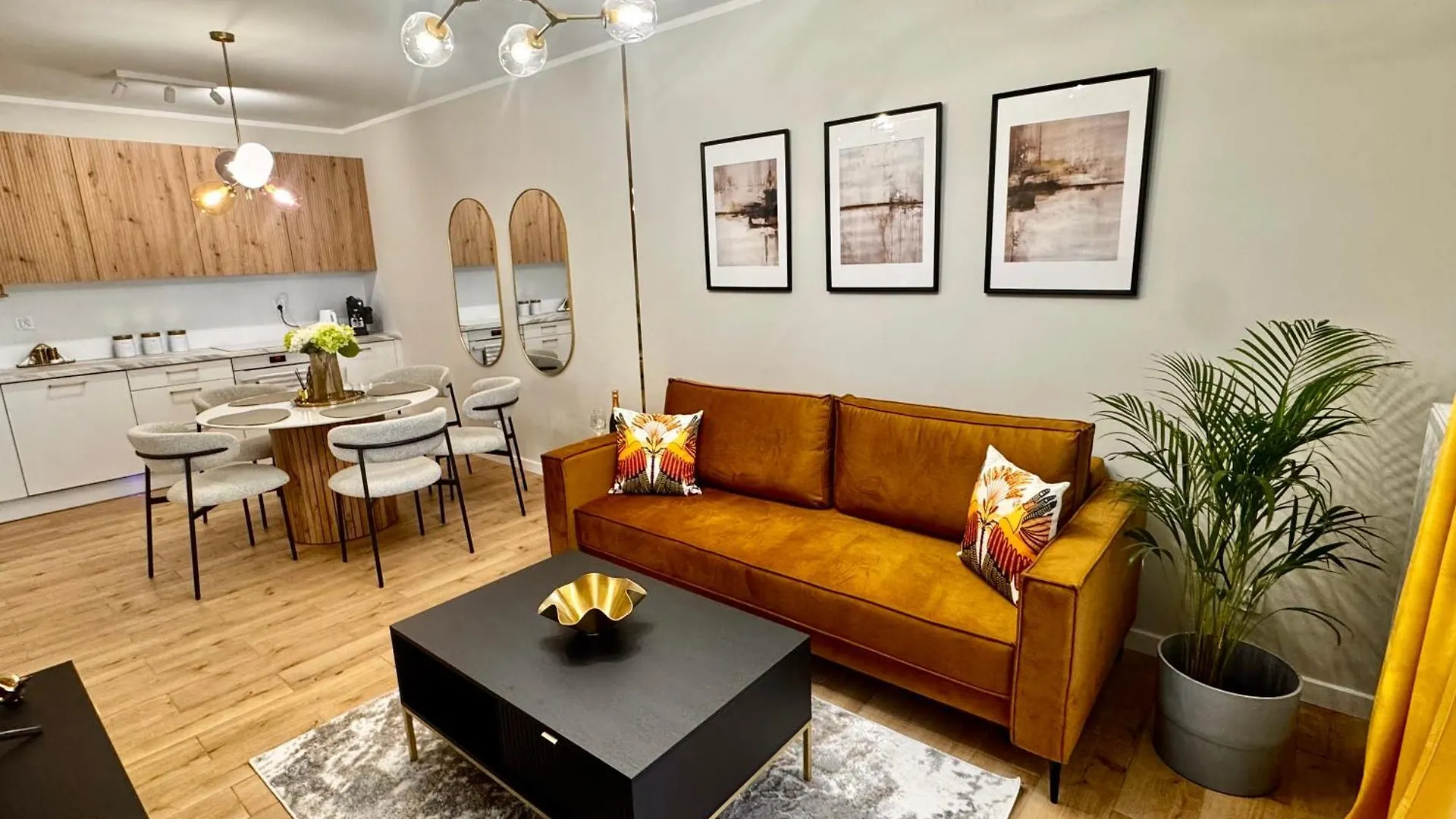 Apartamenty Zurawie Gdansk Poland
